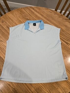 Nike Dri-FIT Women's Polo Shirt XL Light Blue Solid Sleeveless Moisture Wicking